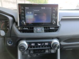 Toyota RAV4 - miniatura 17