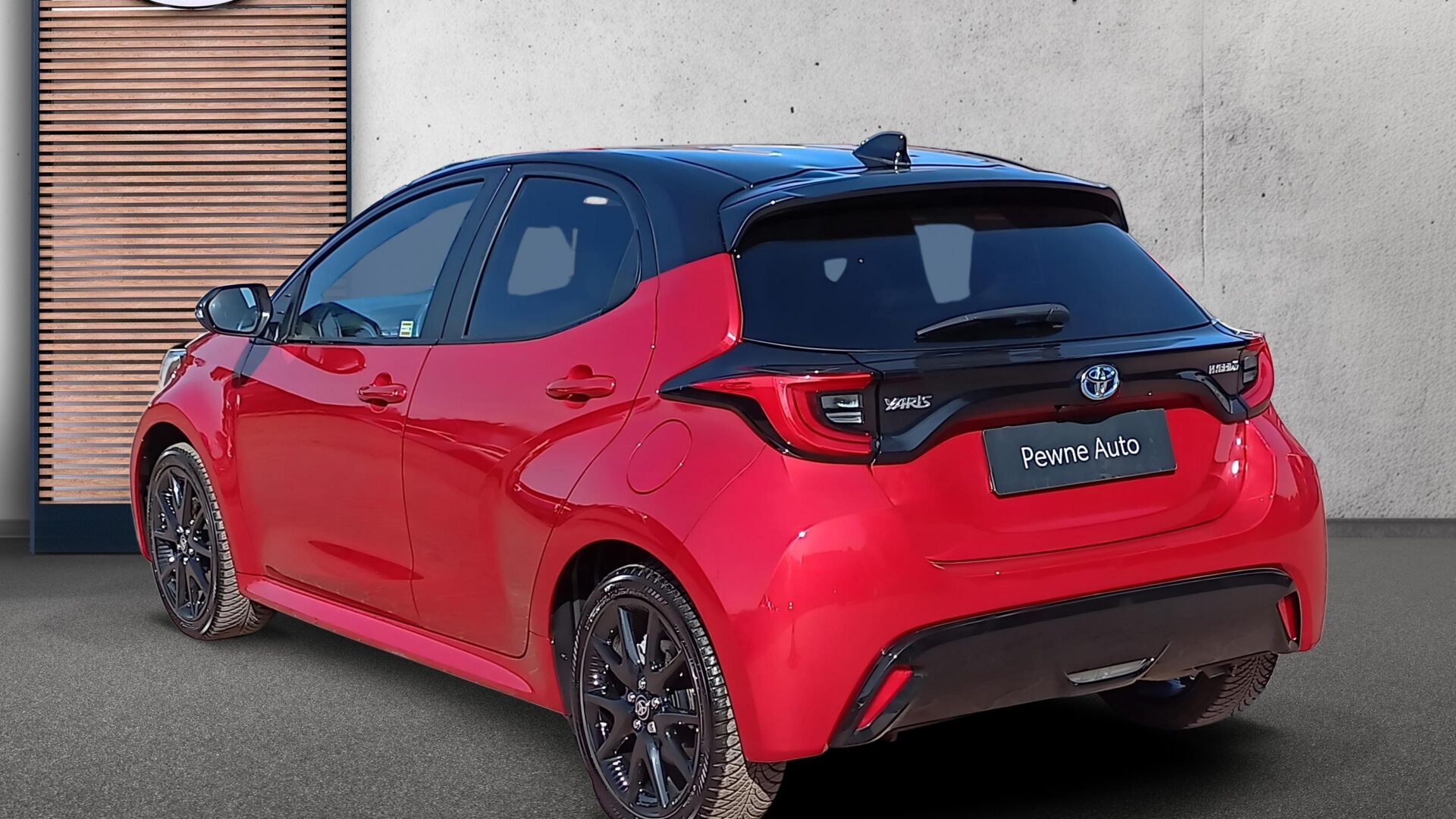 Toyota Yaris - zdjęcie 6