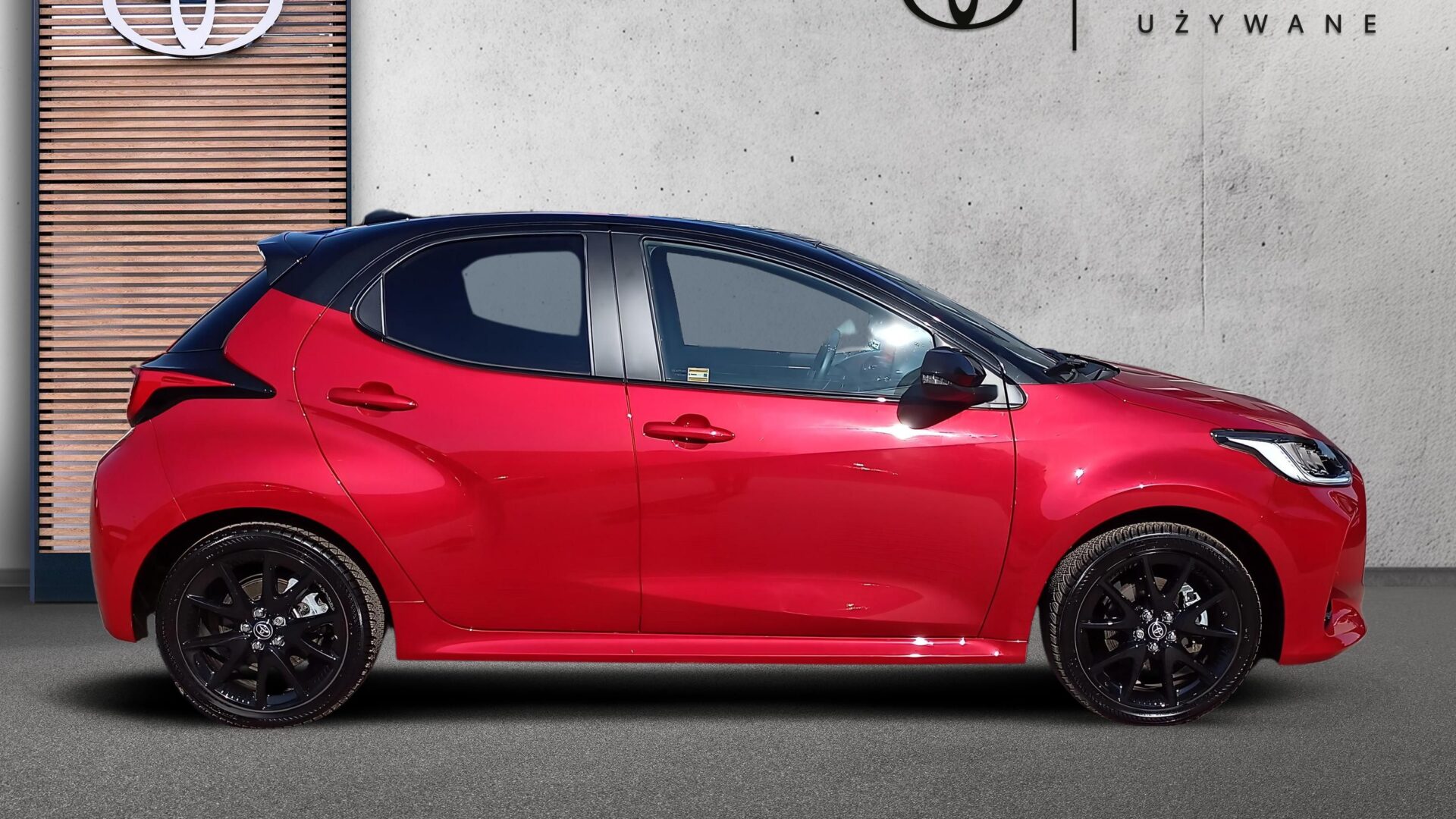 Toyota Yaris - zdjęcie 4