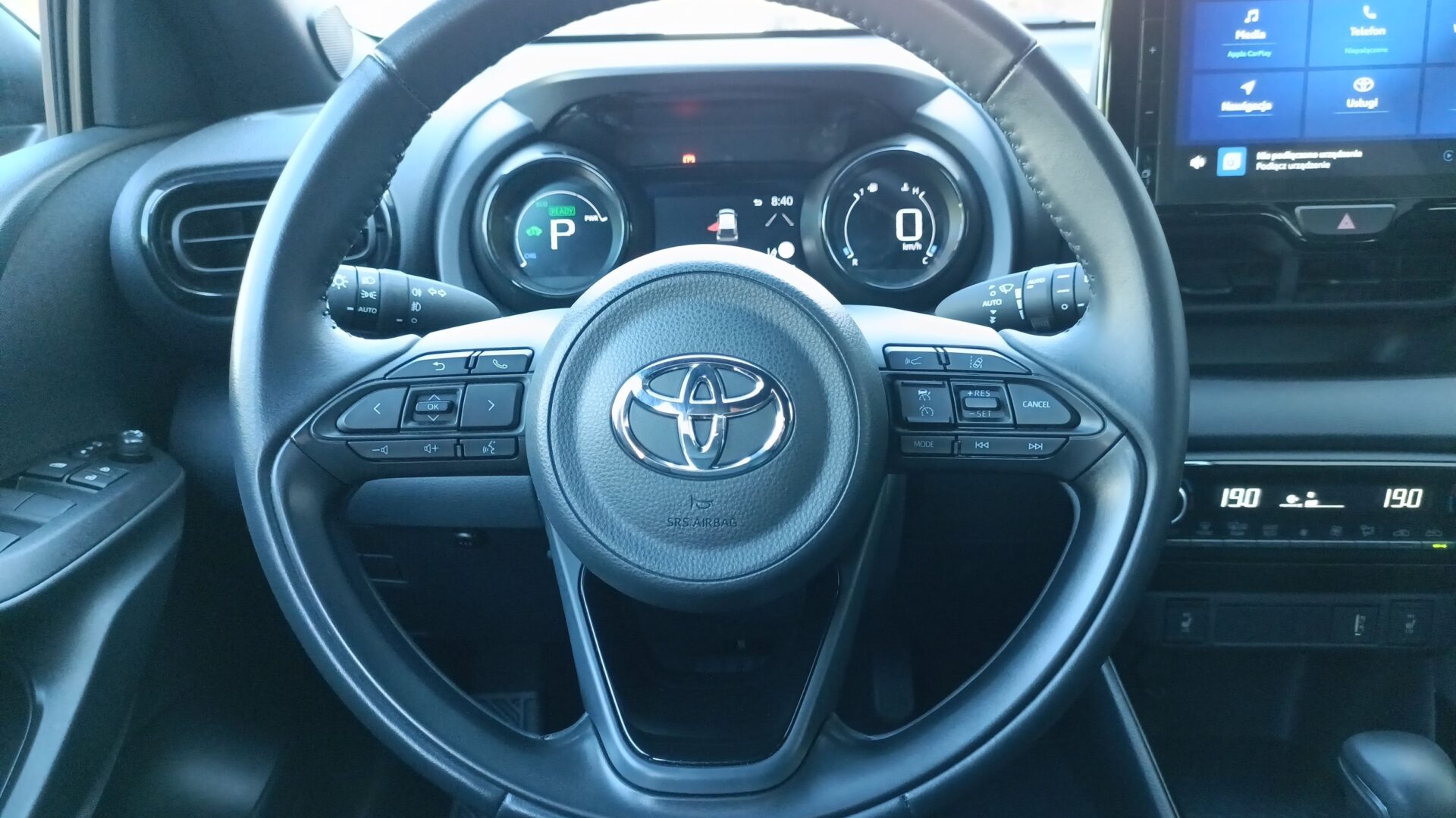 Toyota Yaris - zdjęcie 15