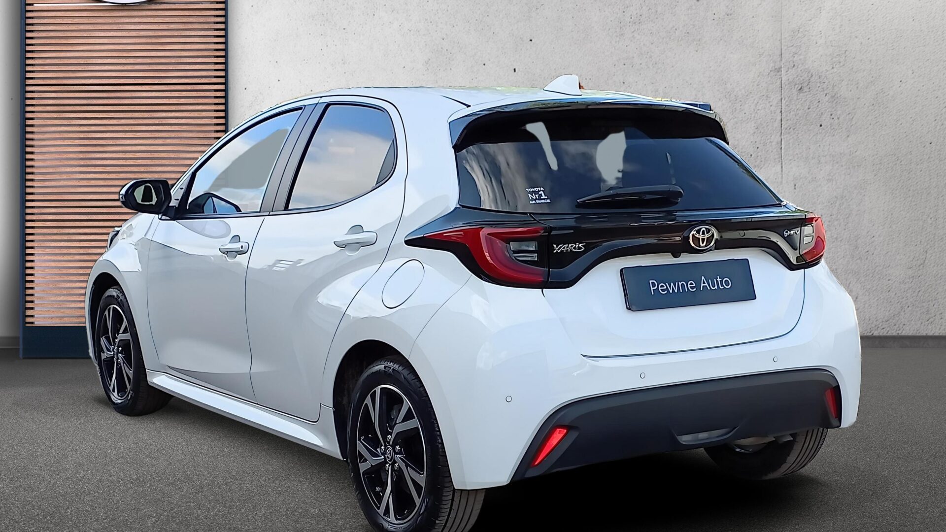 Toyota Yaris - zdjęcie 3