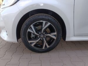 Toyota Yaris - miniatura 19