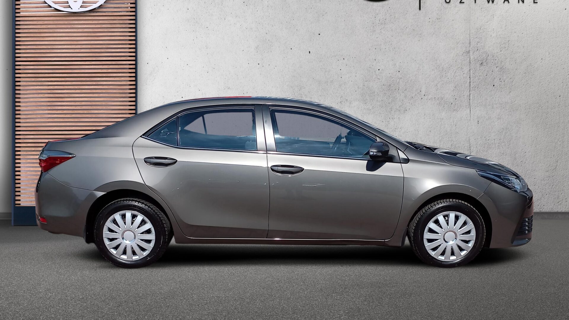 Toyota Corolla - zdjęcie 5