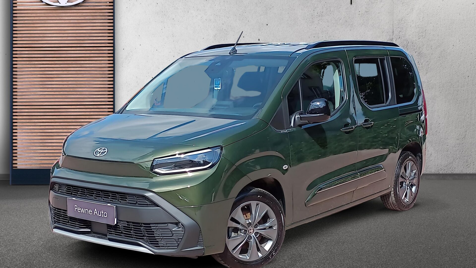 Toyota PROACE CITY VERSO - zdjęcie 1