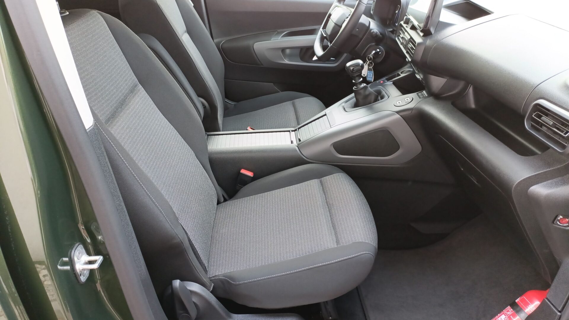 Toyota PROACE CITY VERSO - zdjęcie 11