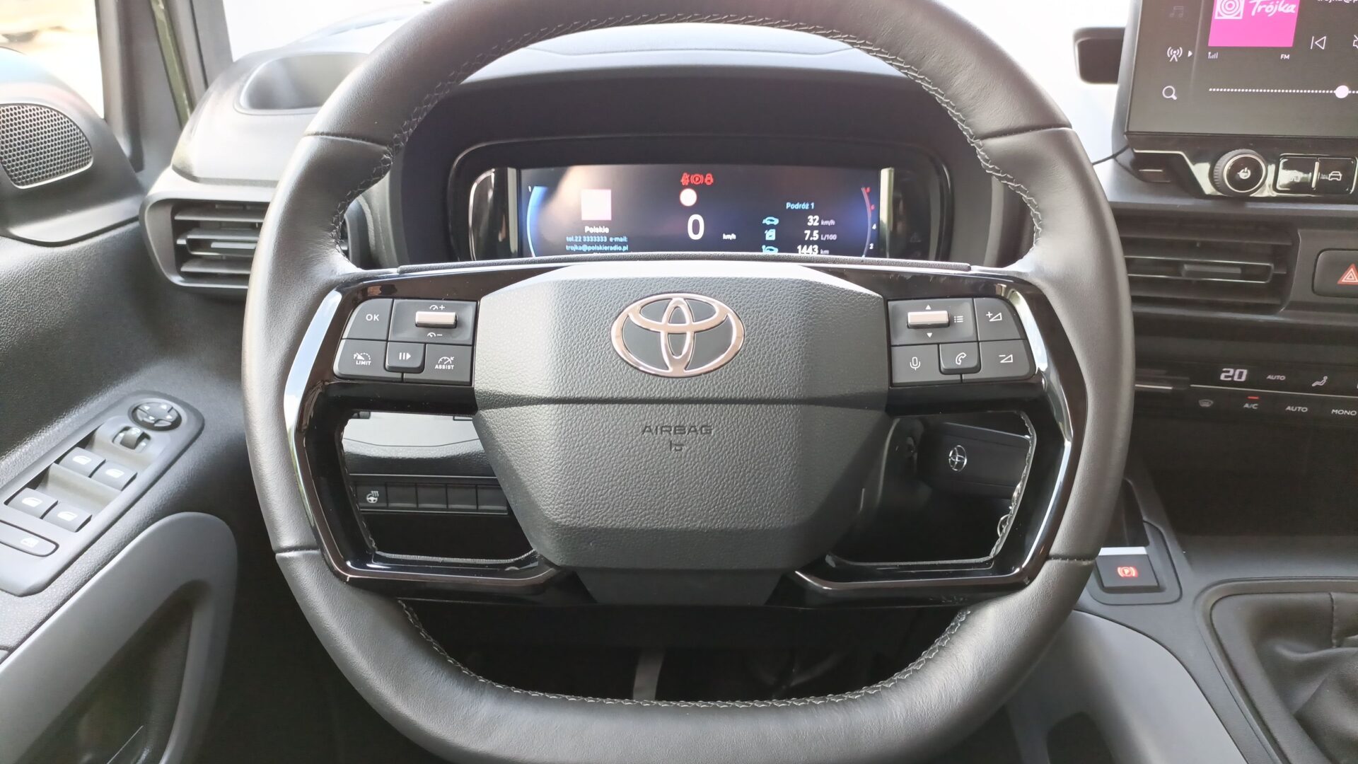 Toyota PROACE CITY VERSO - zdjęcie 15