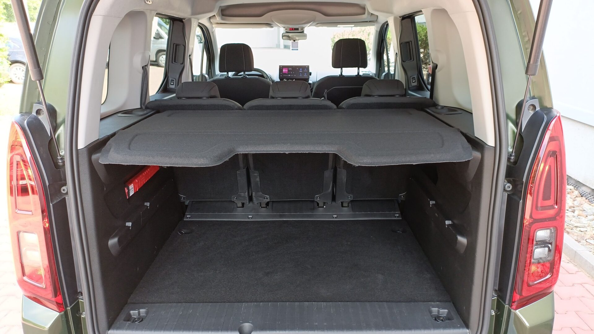 Toyota PROACE CITY VERSO - zdjęcie 18