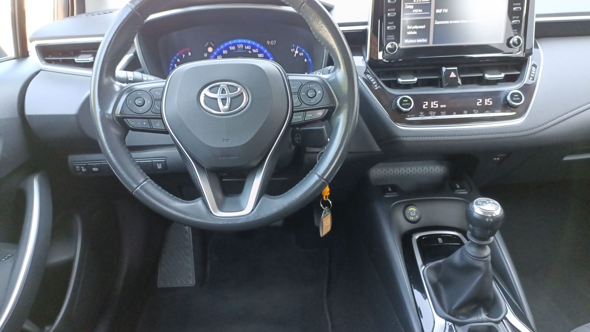 Toyota Corolla - zdjęcie 14