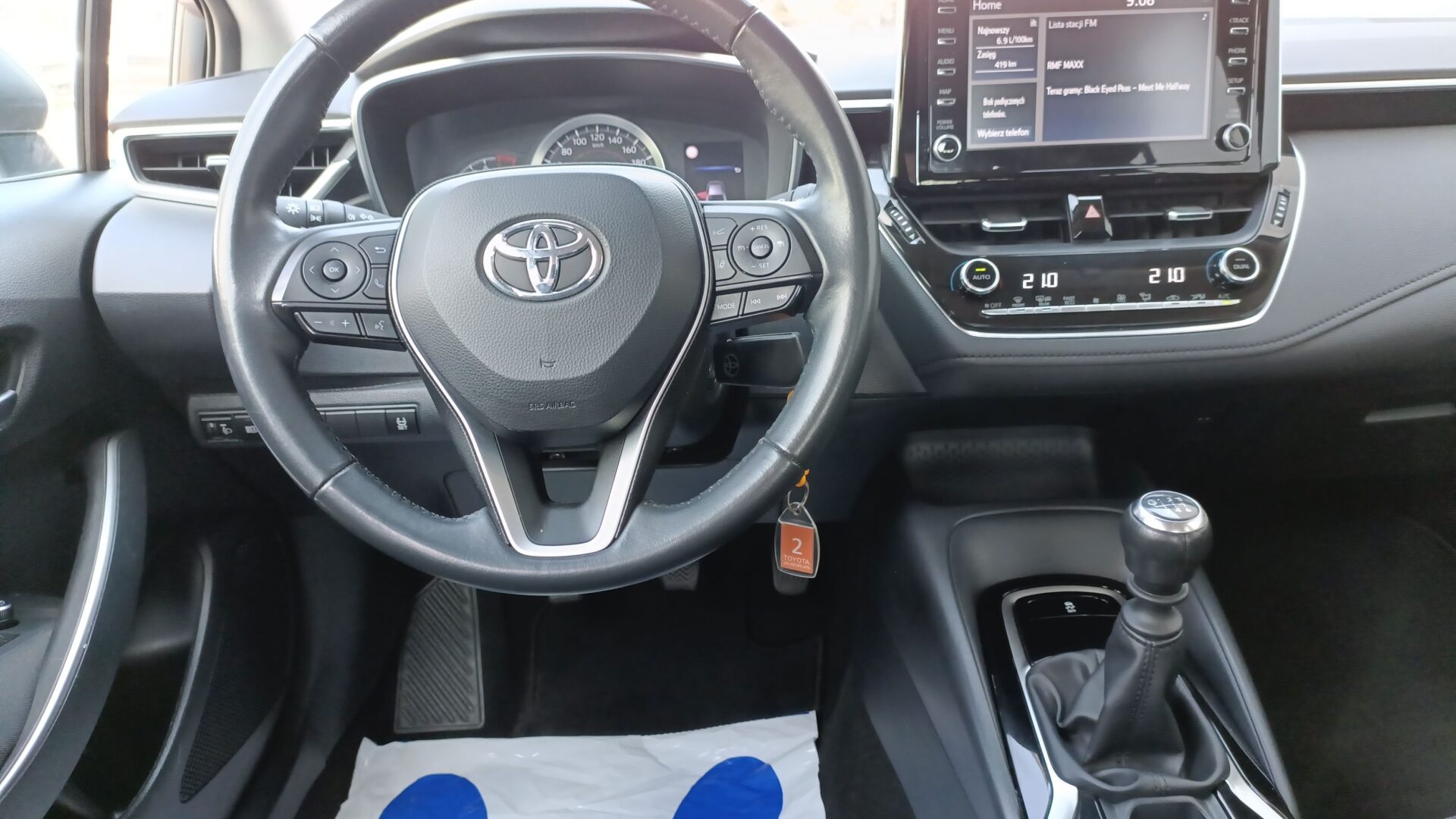 Toyota Corolla - zdjęcie 14