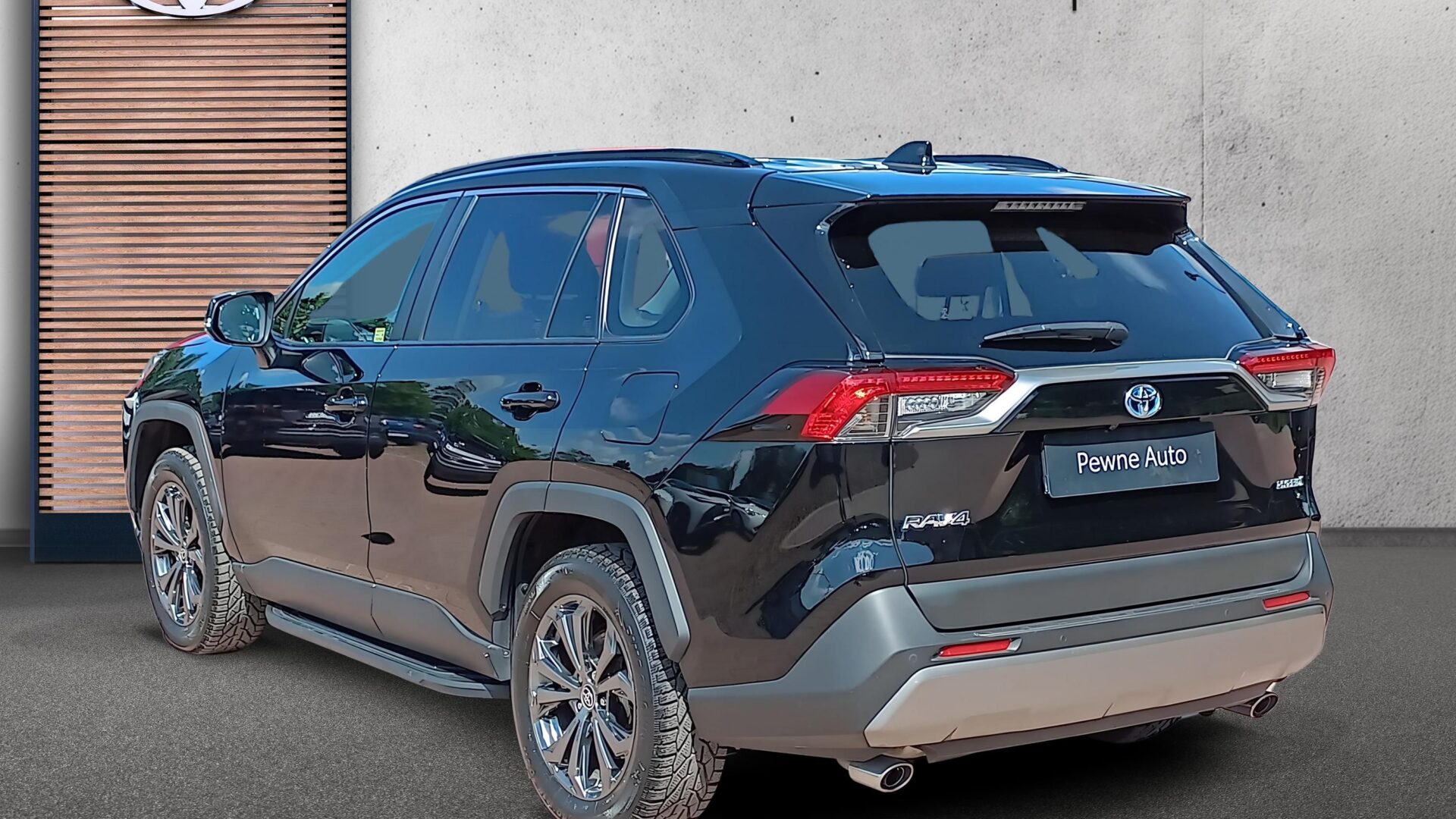 Toyota RAV4 - zdjęcie 3