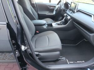 Toyota RAV4 - miniatura 11