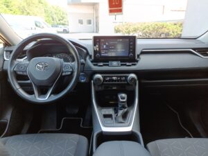 Toyota RAV4 - miniatura 13