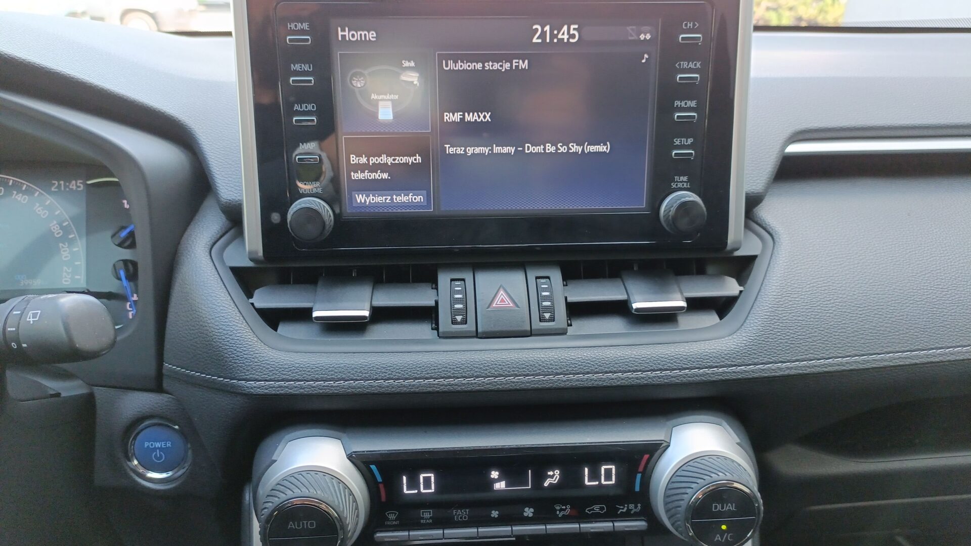 Toyota RAV4 - zdjęcie 17