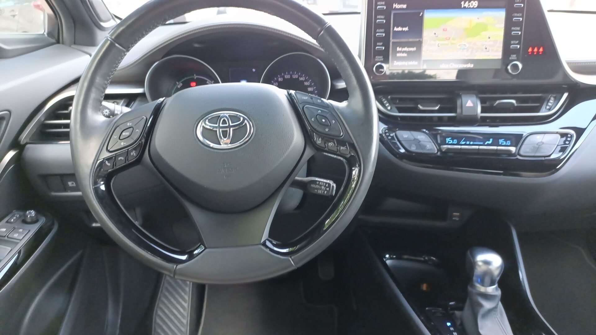 Toyota C-HR - zdjęcie 14