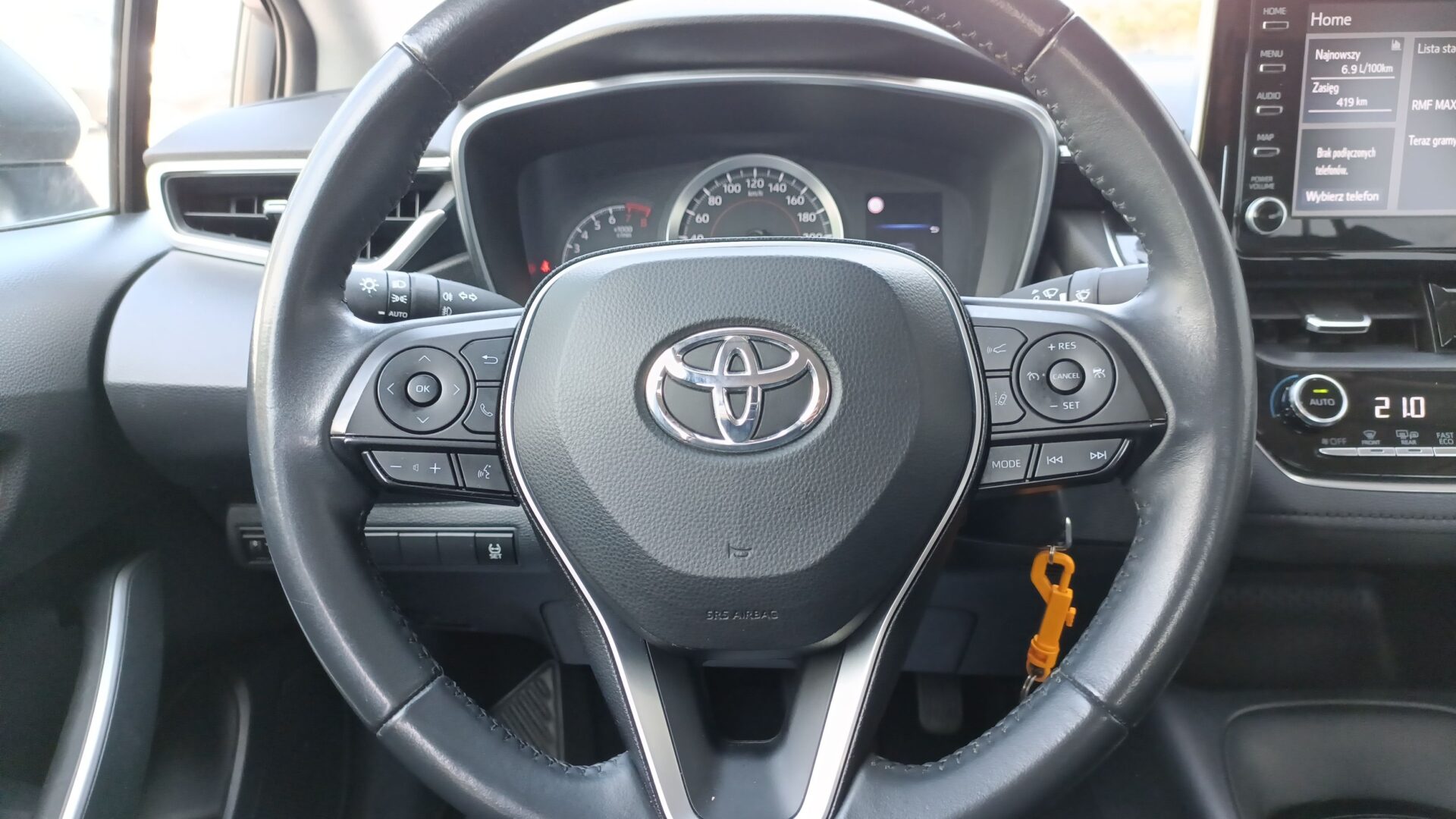 Toyota Corolla - zdjęcie 15