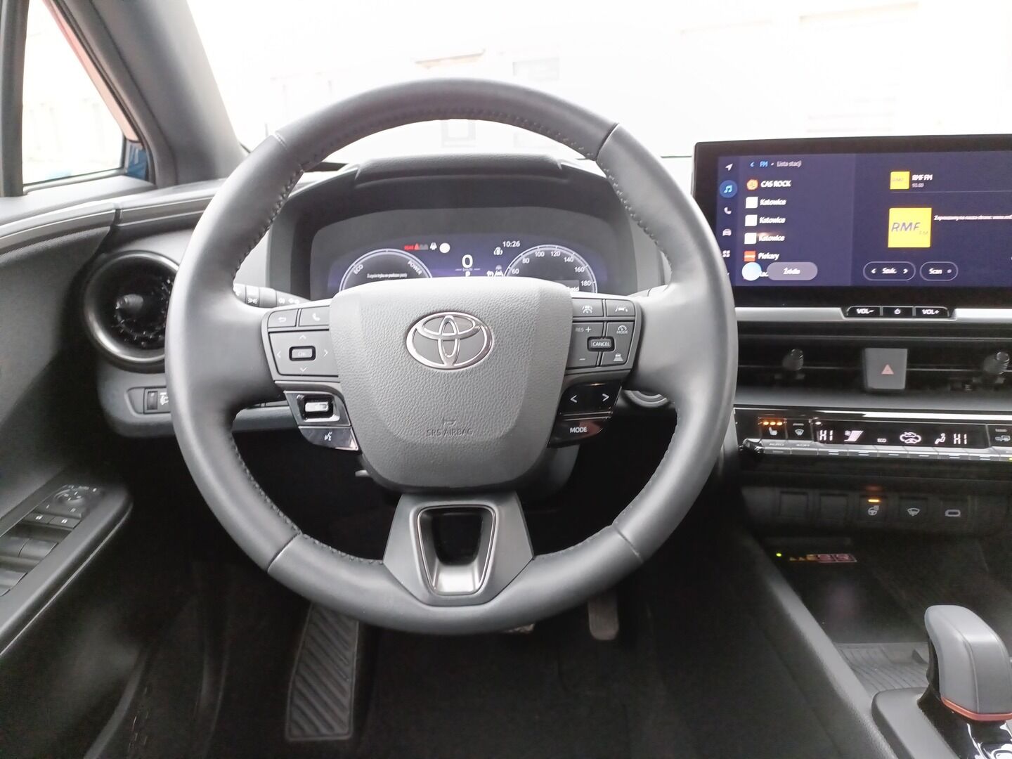 Toyota C-HR - zdjęcie 10