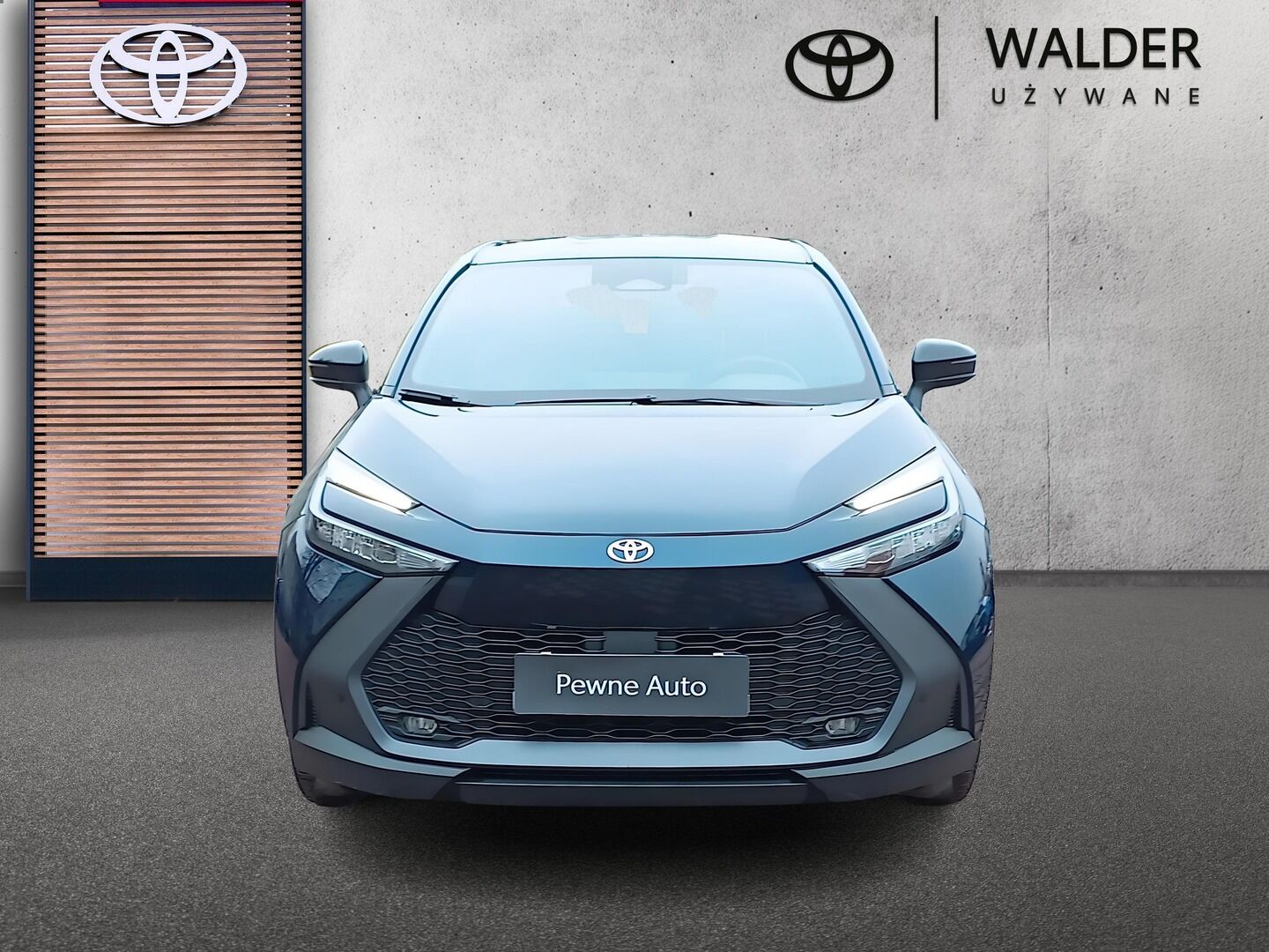 Toyota C-HR - zdjęcie 2