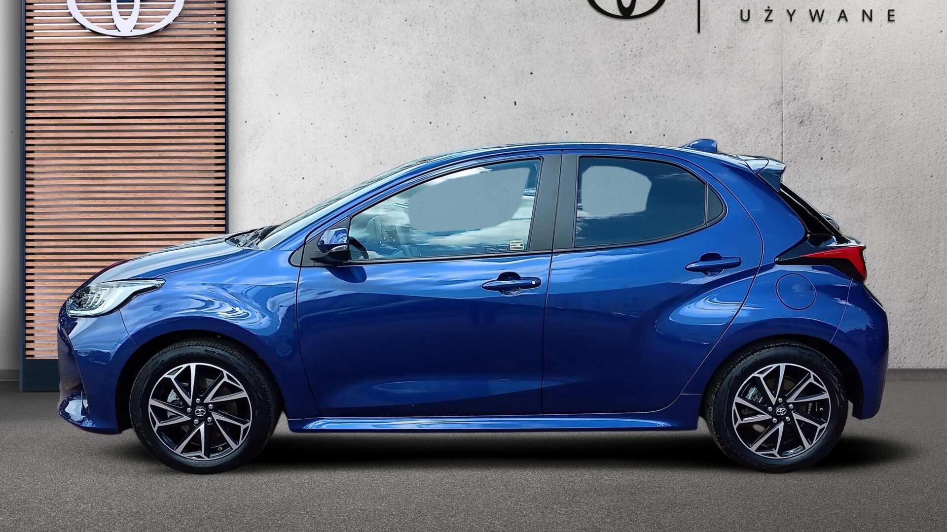 Toyota Yaris - zdjęcie 2