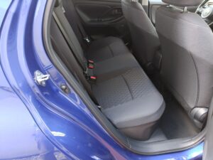Toyota Yaris - miniatura 12
