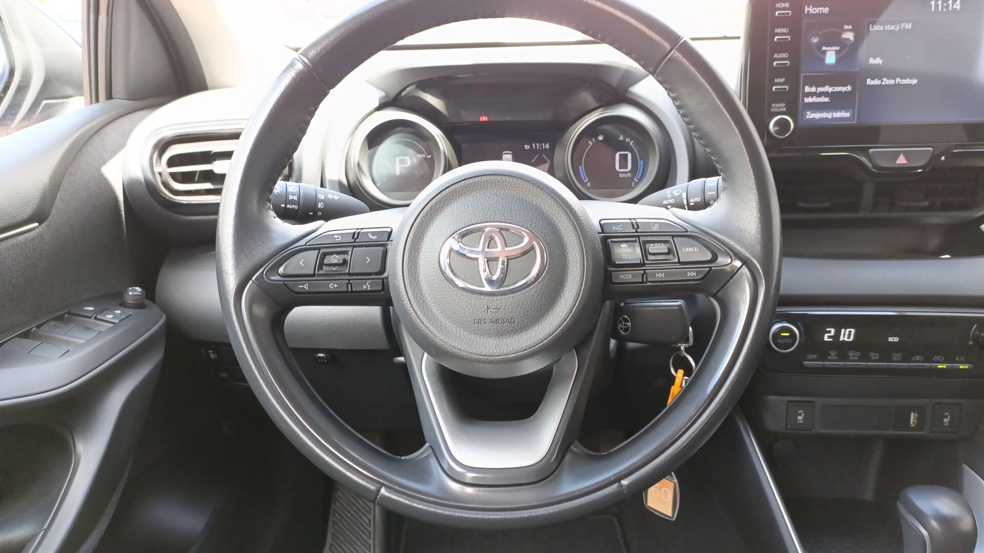 Toyota Yaris - zdjęcie 15