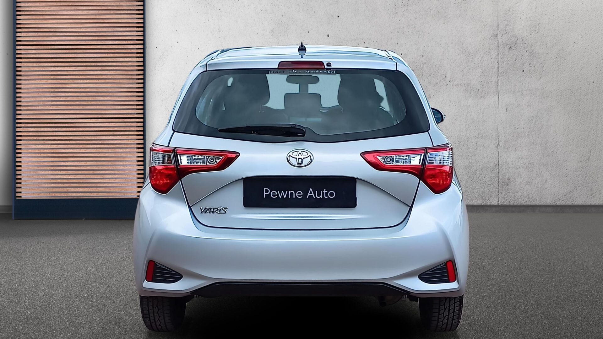 Toyota Yaris - zdjęcie 4
