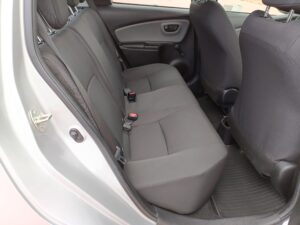 Toyota Yaris - miniatura 12