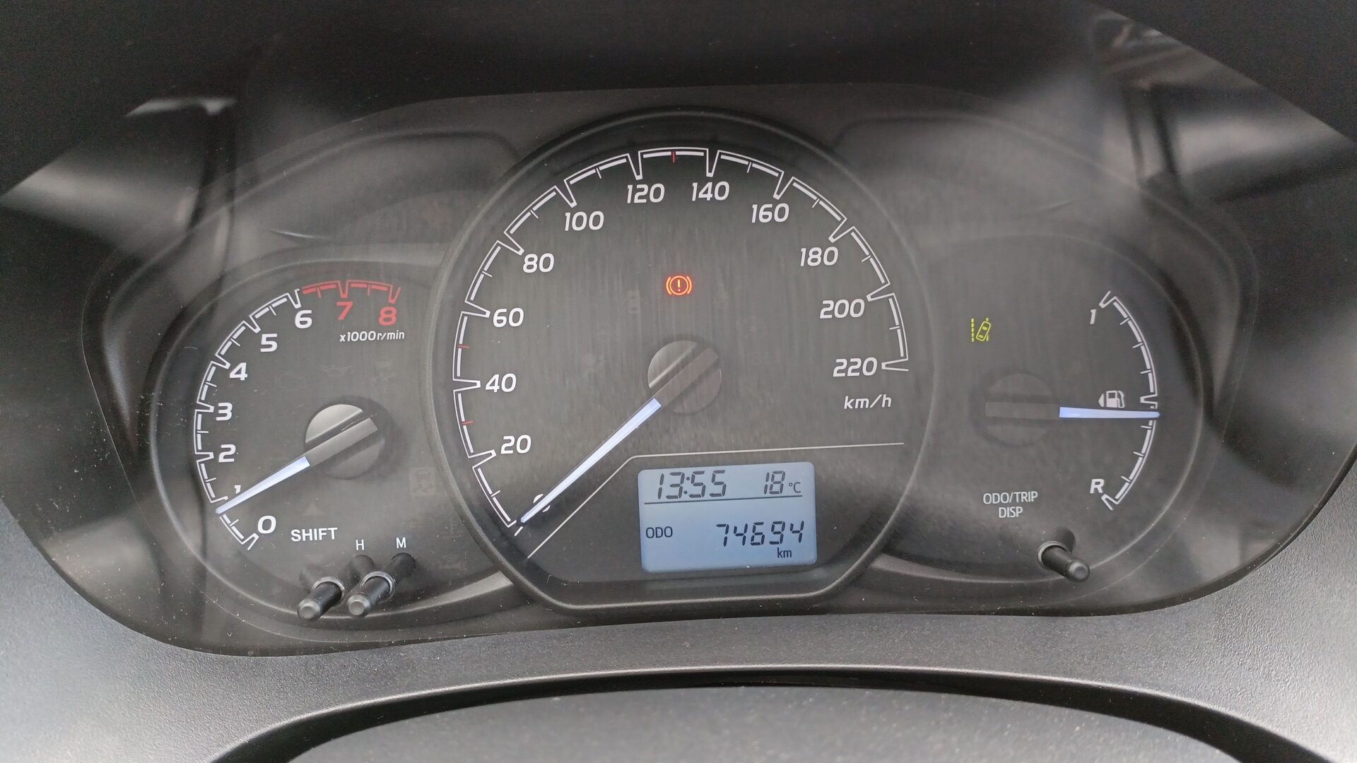 Toyota Yaris - zdjęcie 16