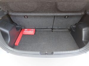 Toyota Yaris - miniatura 18
