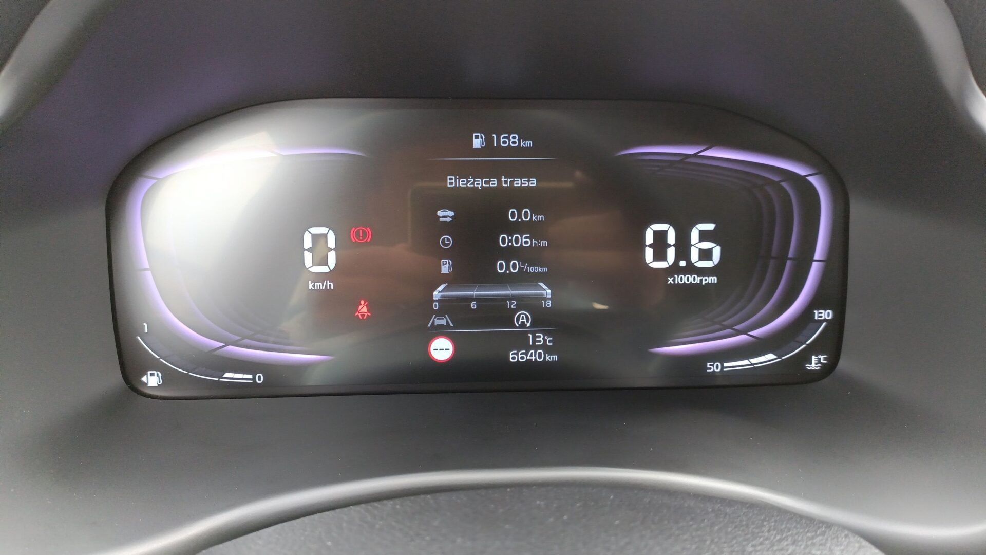 Kia Stonic - zdjęcie 16