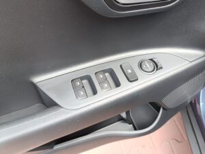 Kia Stonic - miniatura 23