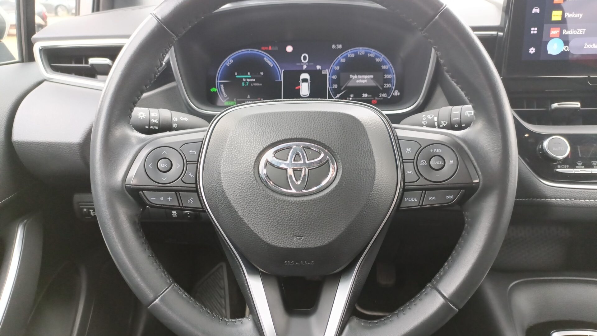Toyota Corolla - zdjęcie 15
