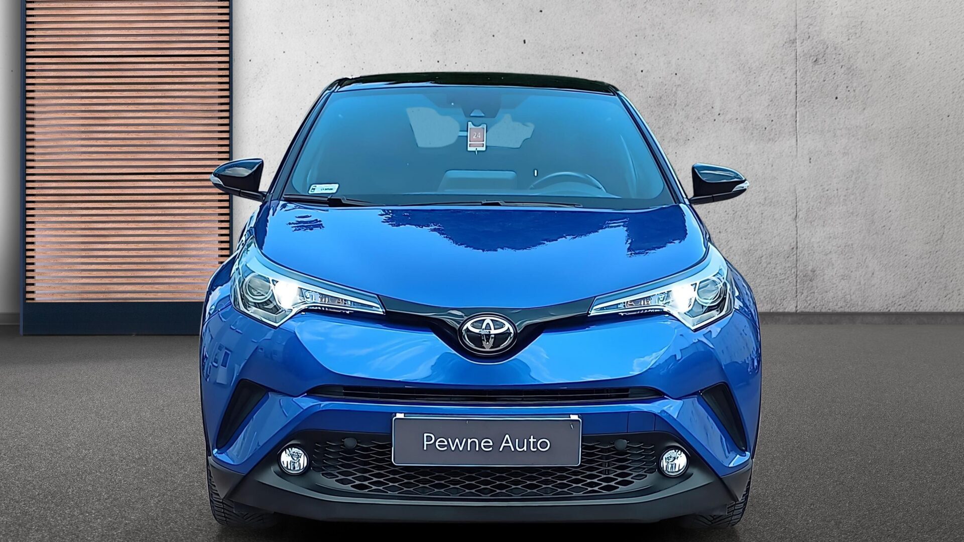 Toyota C-HR - zdjęcie 2