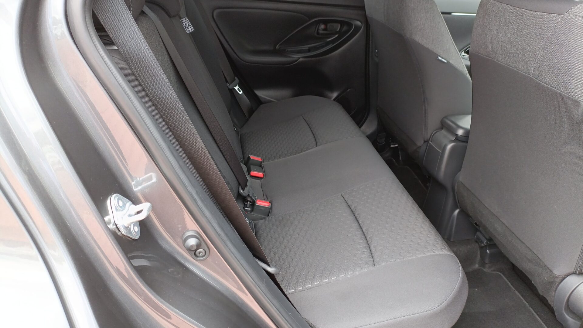 Toyota Yaris Cross - zdjęcie 12