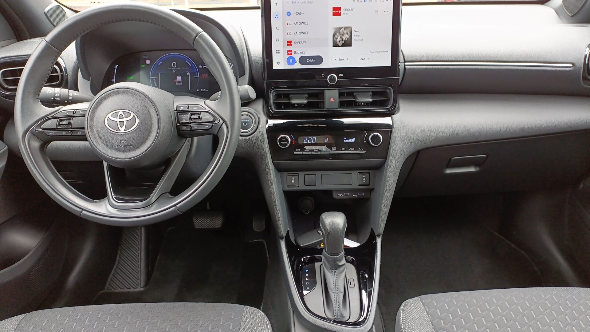 Toyota Yaris Cross - zdjęcie 13
