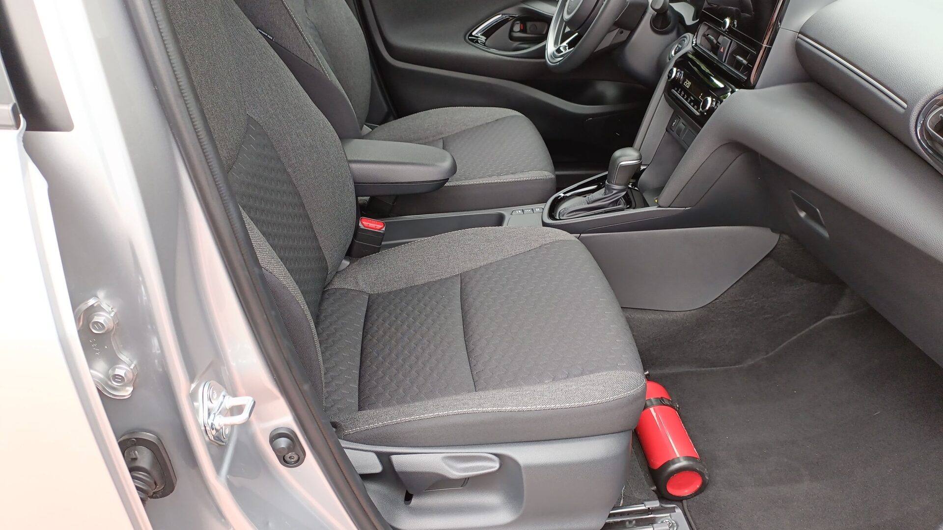 Toyota Yaris Cross - zdjęcie 11