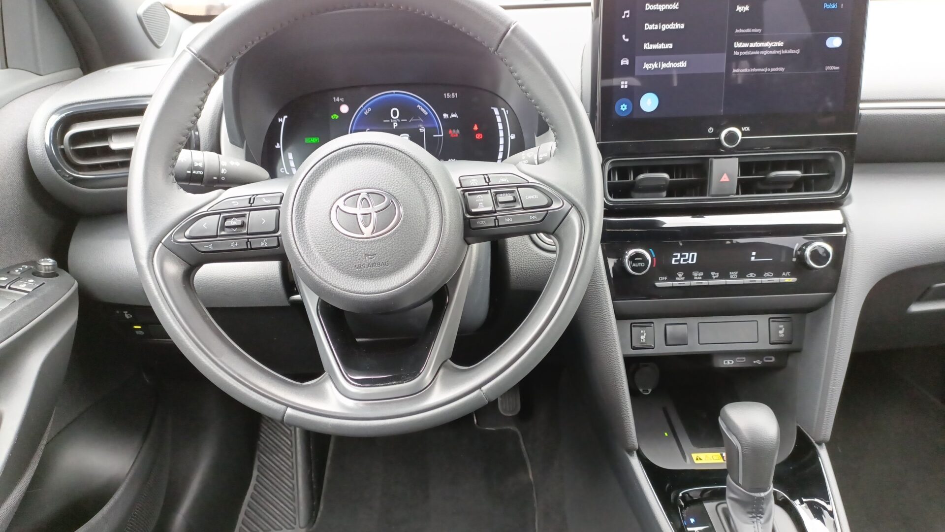 Toyota Yaris Cross - zdjęcie 14