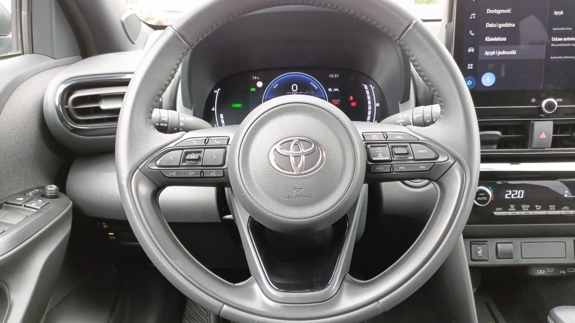 Toyota Yaris Cross - zdjęcie 15