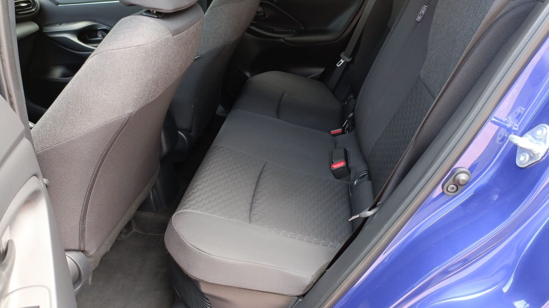 Toyota Yaris Cross - zdjęcie 10