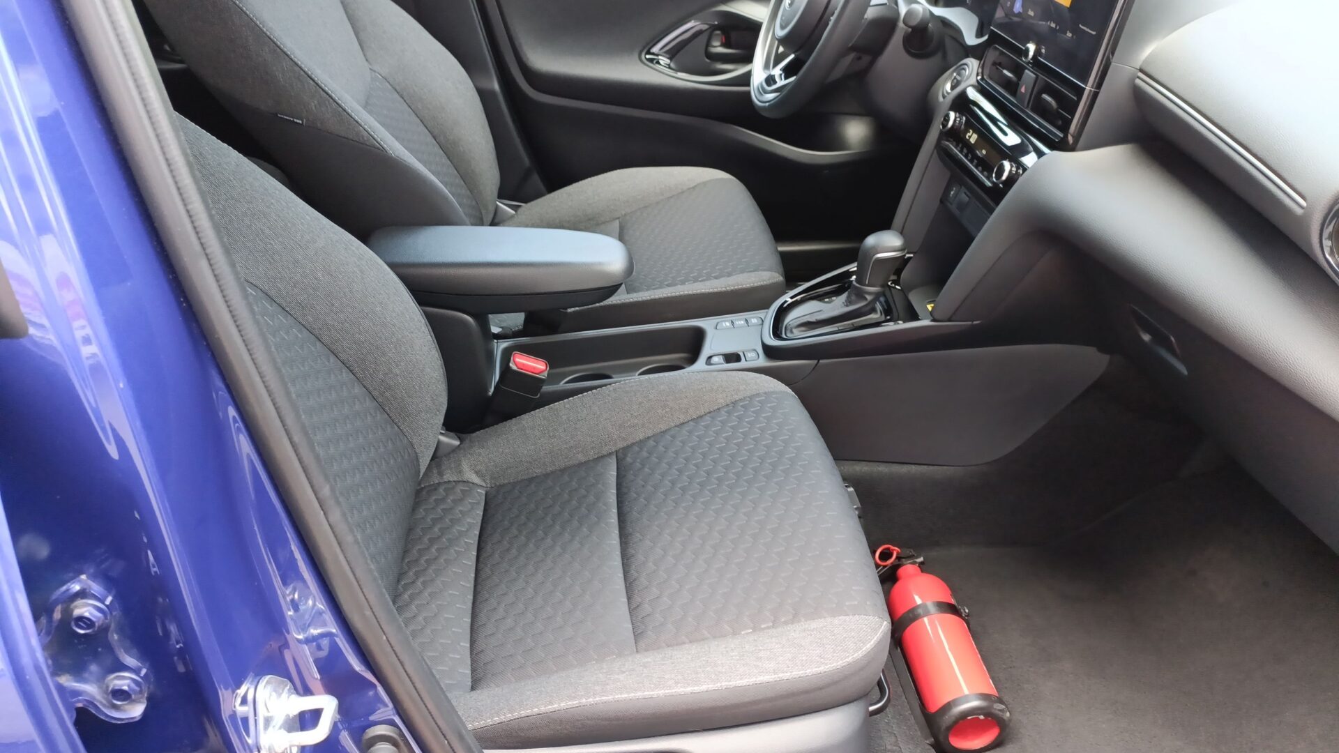 Toyota Yaris Cross - zdjęcie 11
