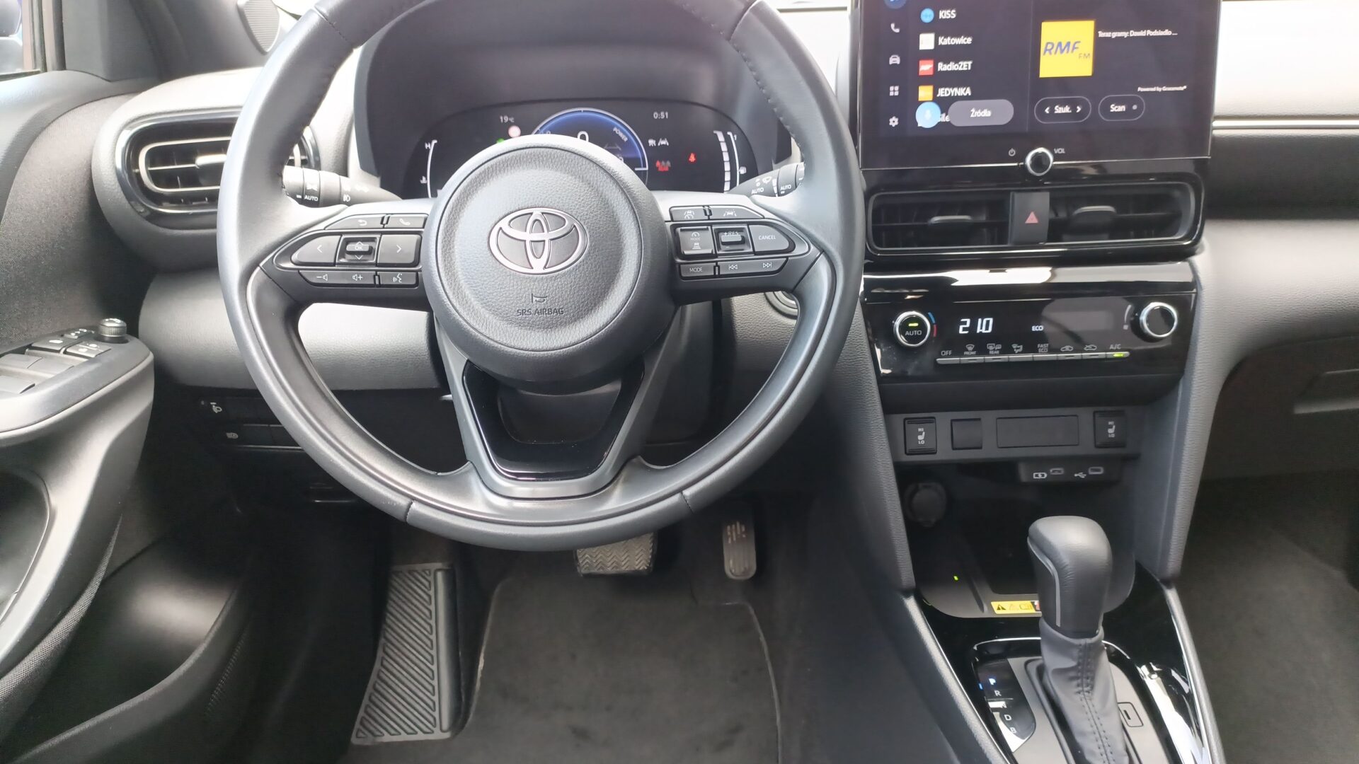 Toyota Yaris Cross - zdjęcie 14
