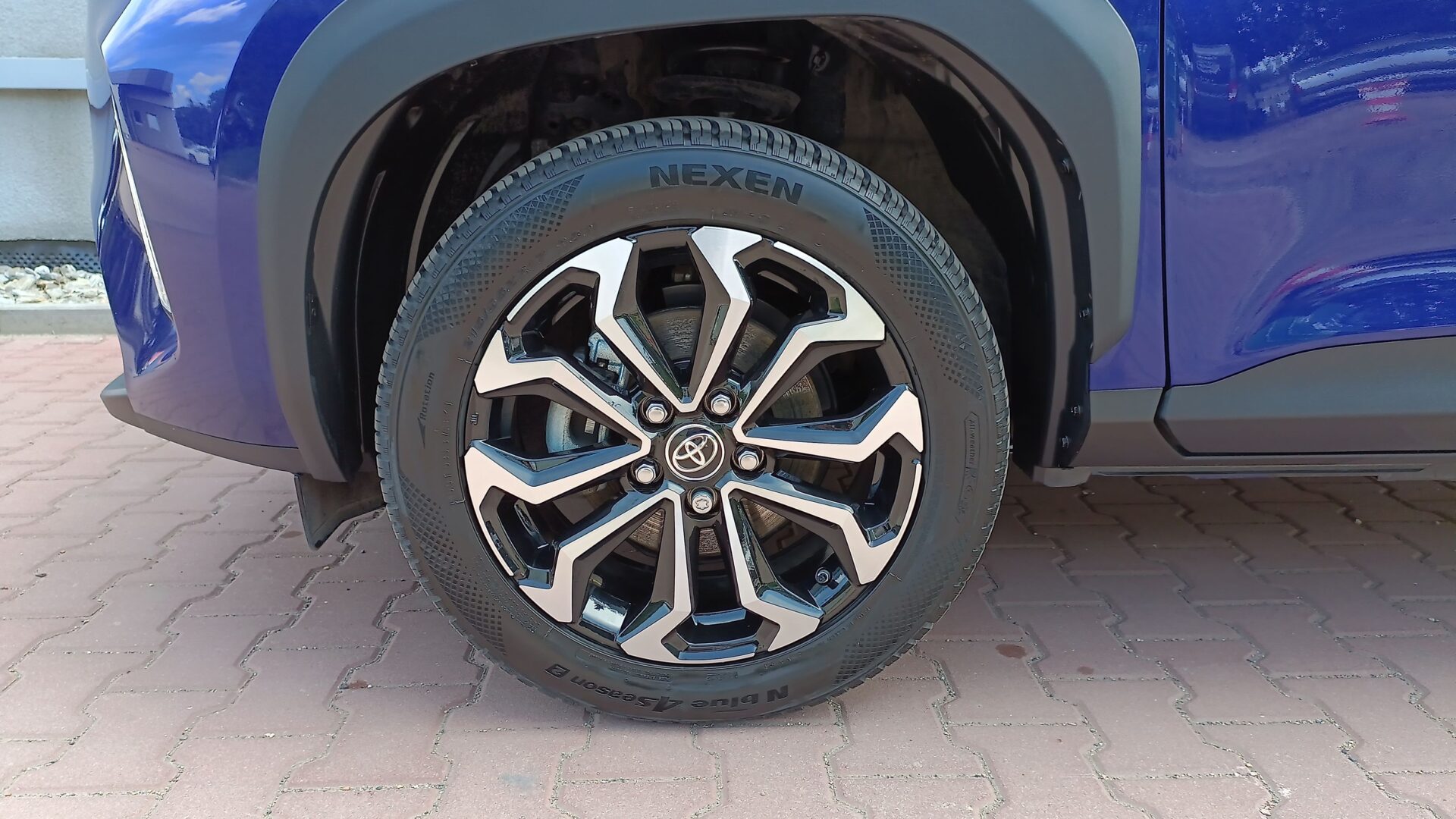 Toyota Yaris Cross - zdjęcie 19
