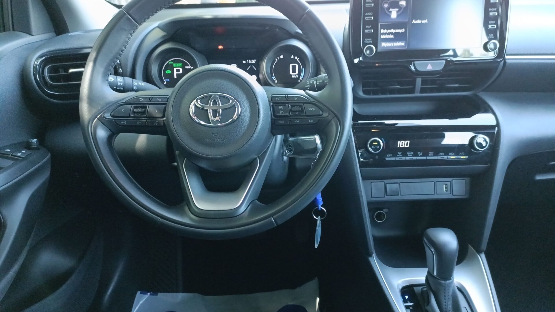Toyota Yaris Cross - zdjęcie 14