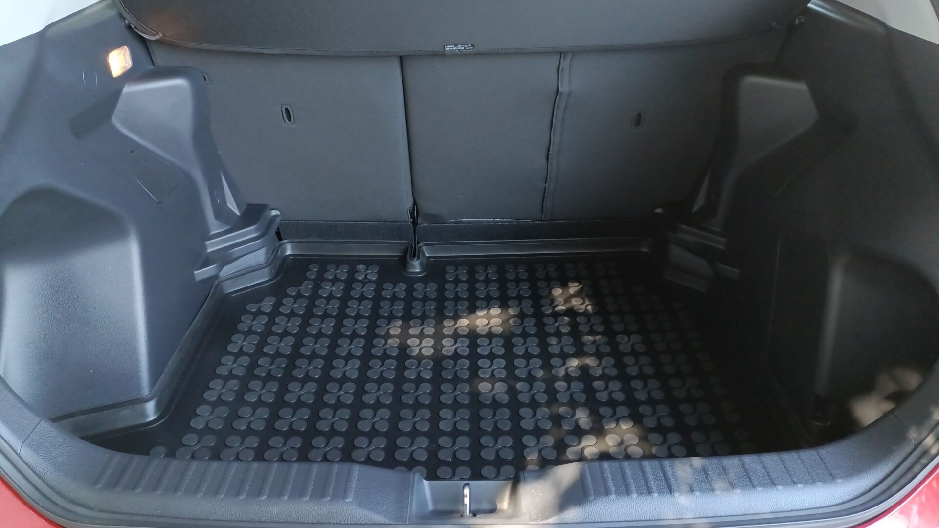 Toyota Yaris Cross - zdjęcie 18
