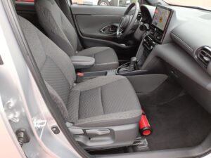 Toyota Yaris Cross - miniatura 11