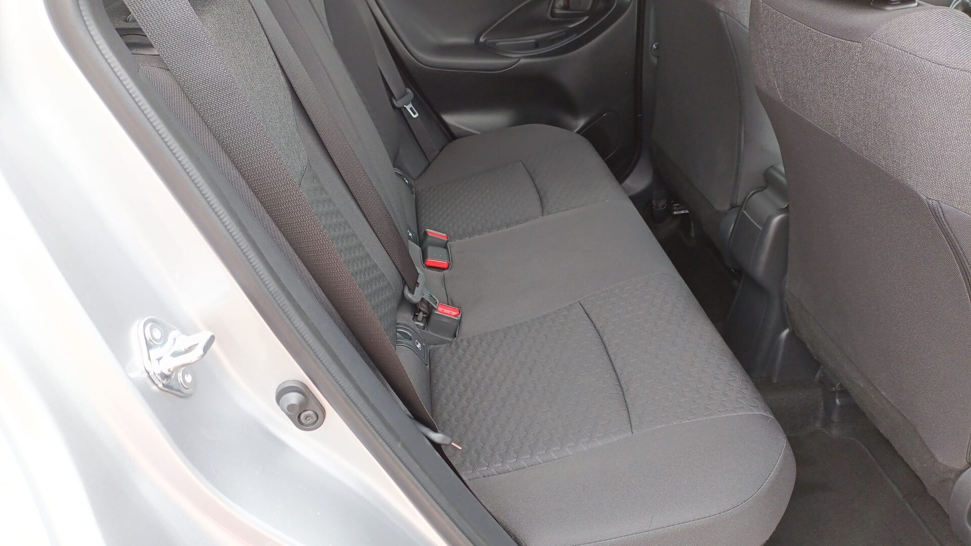 Toyota Yaris Cross - zdjęcie 12