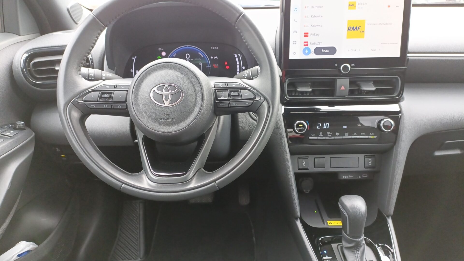 Toyota Yaris Cross - zdjęcie 14