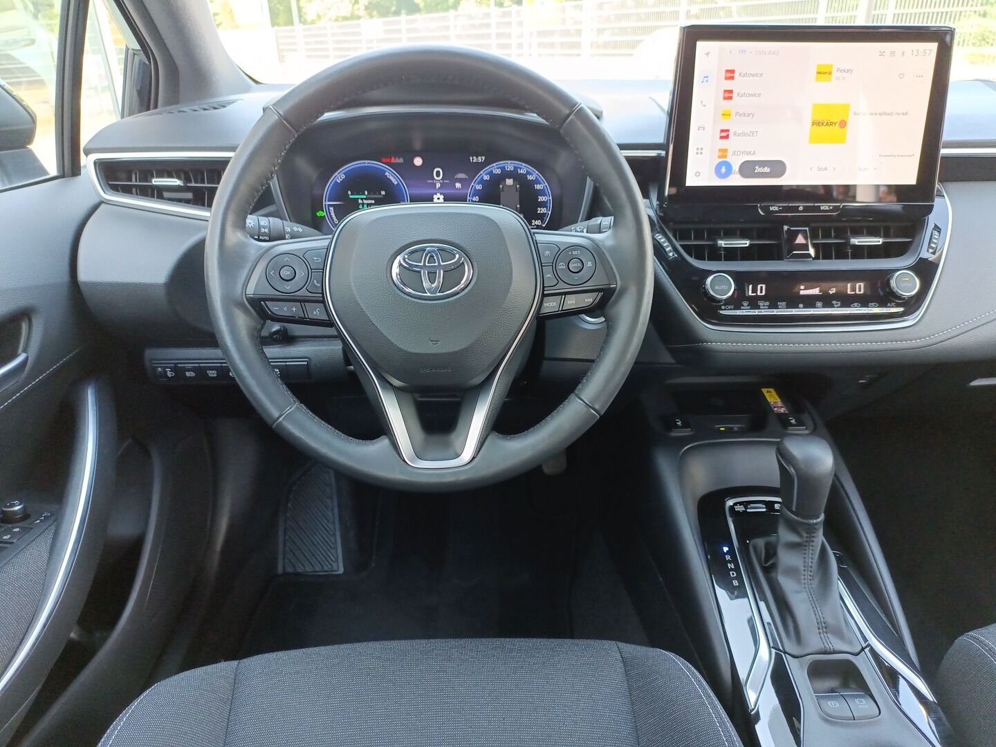 Toyota Corolla - zdjęcie 14