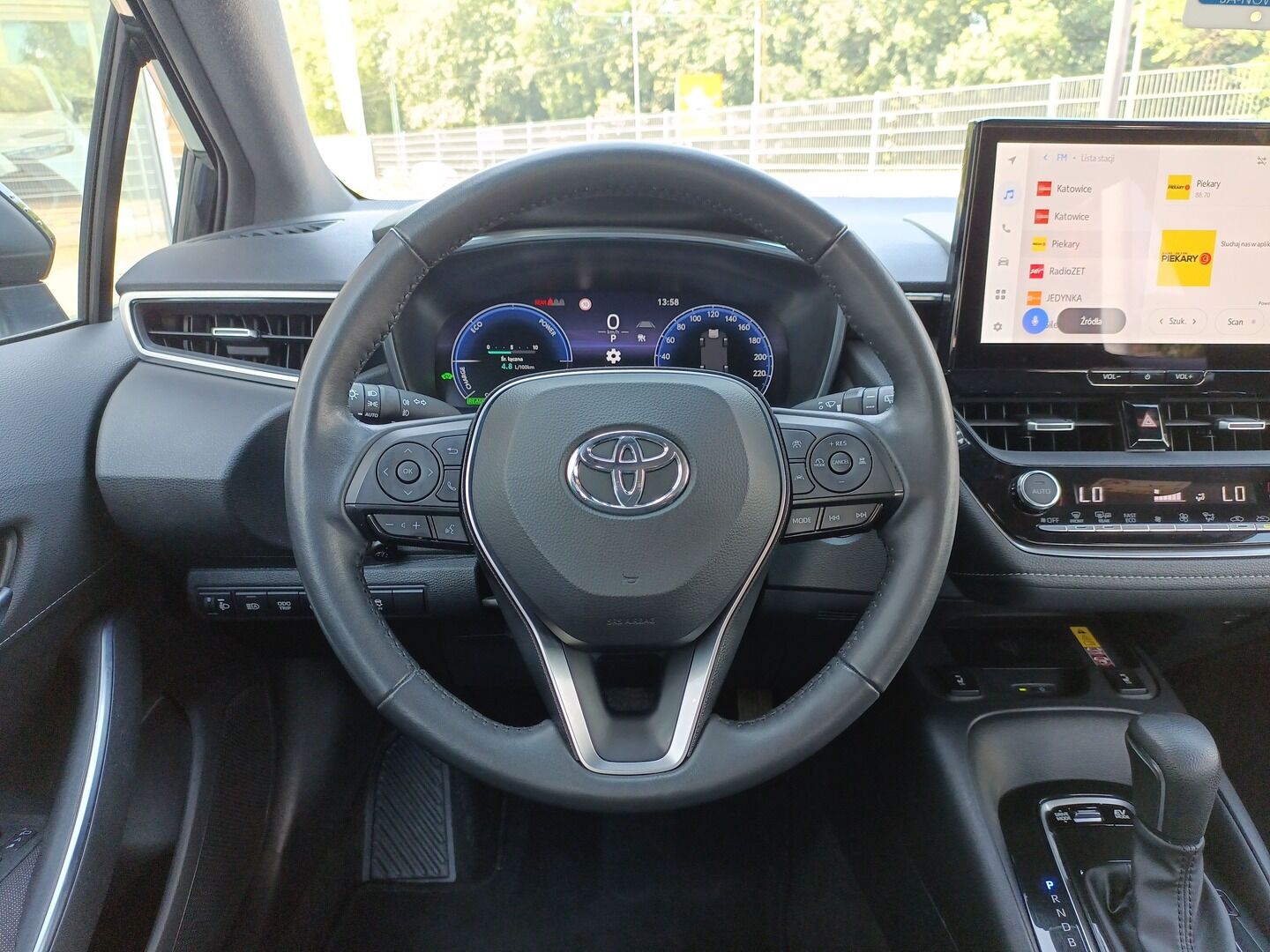 Toyota Corolla - zdjęcie 15