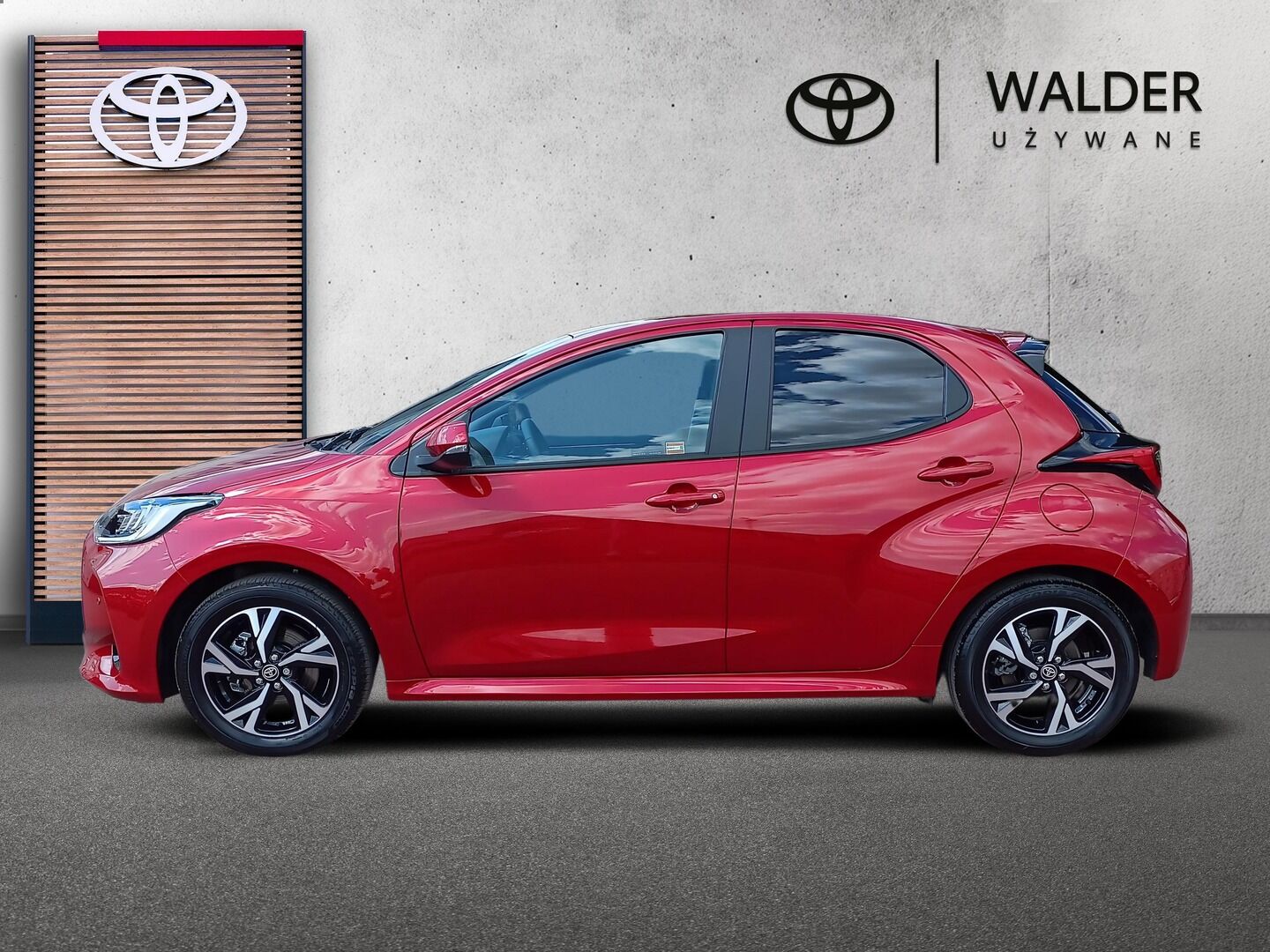 Toyota Yaris - zdjęcie 2