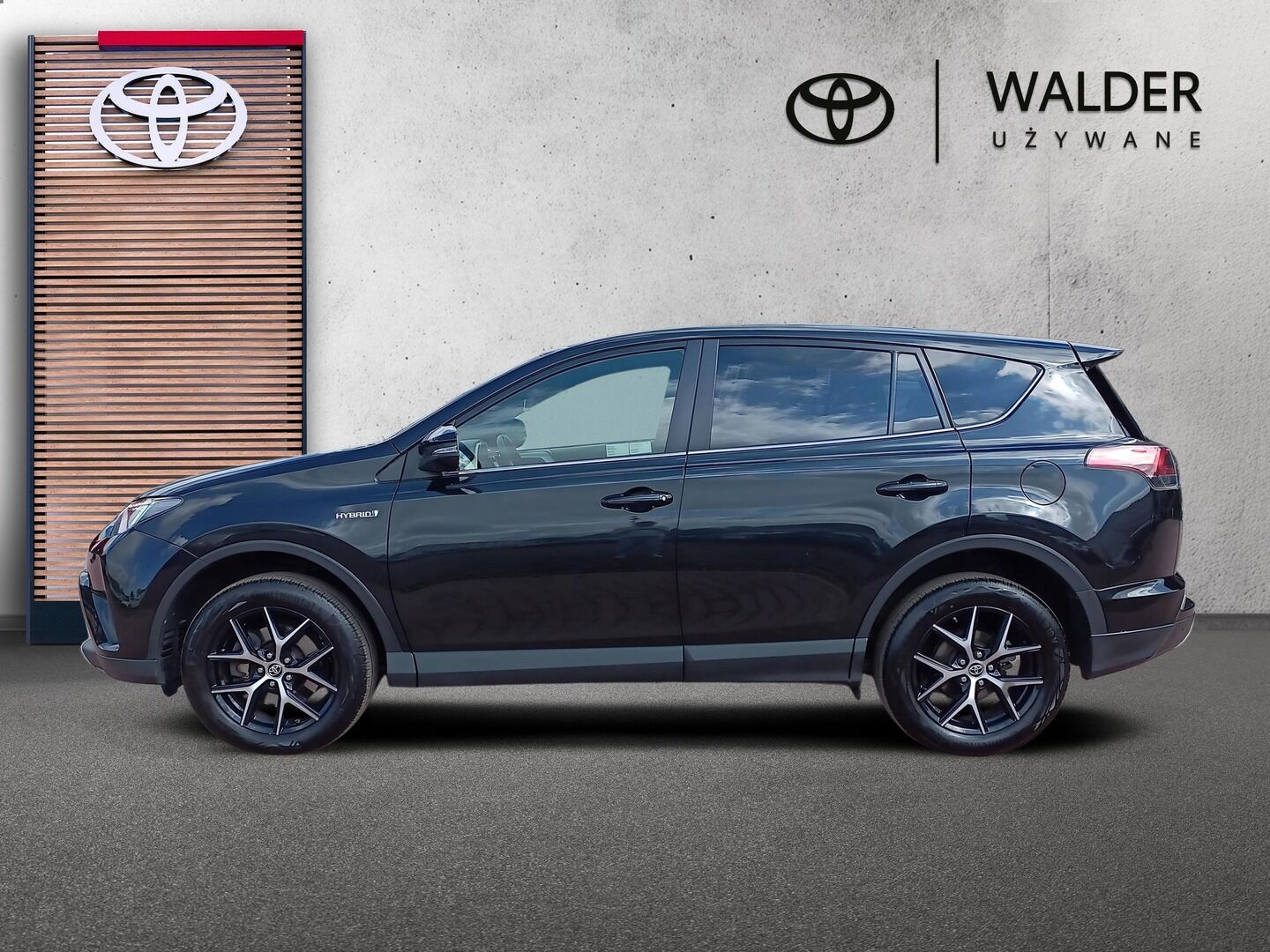 Toyota RAV4 - zdjęcie 2